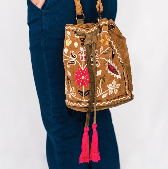 America & Beyond Embroidered Boho Bucket Bag - Picture 3 of 3